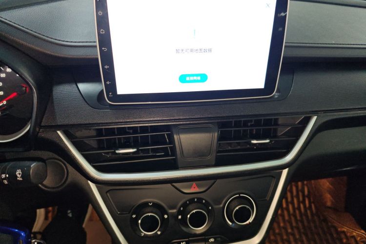 五菱汽车 五菱宏光S3 2019款 1.5L 手动标准型 国VI中控内饰16