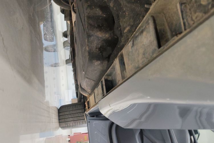 福特 2023款 锐界L 2.0T EcoBoost 四驱七座至尊型局部细节9001