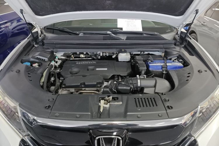 本田UR-V 2017款 370TURBO 两驱尊贵版 国V局部细节24