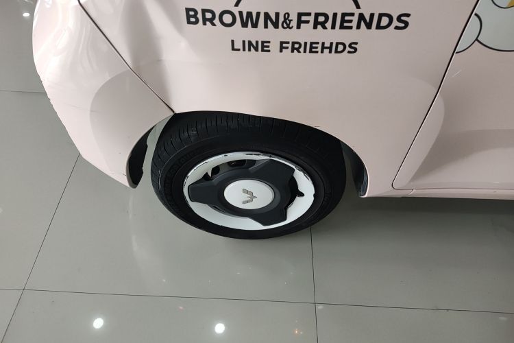 五菱汽车 宏光MINIEV 2021款 马卡龙夹心款 120km 三元锂车身外观6007