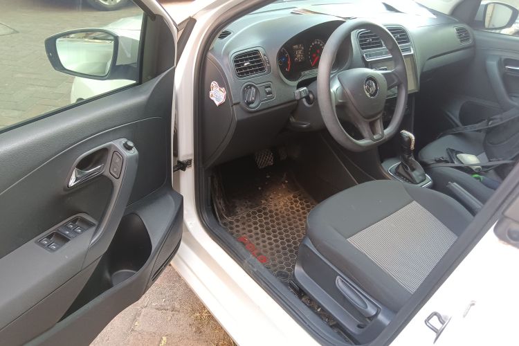 大众 Polo 2018款 1.5L 自动安驾型中控内饰20