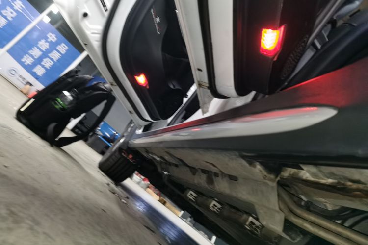 比亚迪 宋新能源 2019款 宋DM 1.5TID 智联锐动型局部细节9002