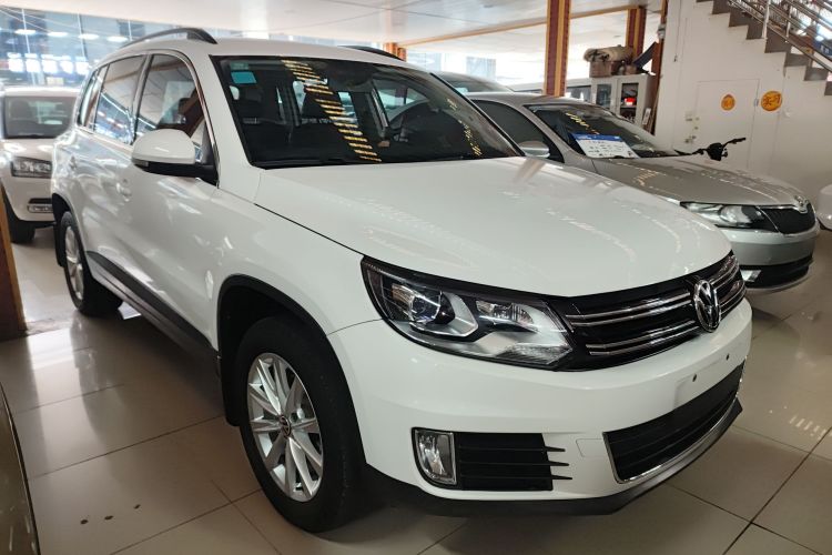 大众 途观 2016款 300TSI 自动两驱舒适版车身外观6002