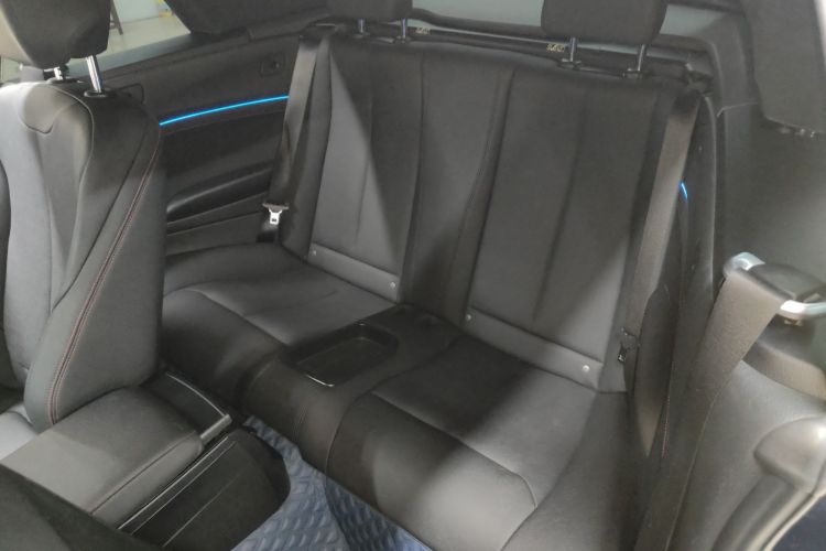 宝马2系(进口) 2018款 220i 敞篷轿跑车 运动设计套装中控内饰7004