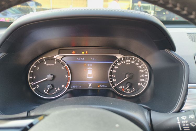 日产 天籁 2022款 2.0T XL 进享版局部细节14