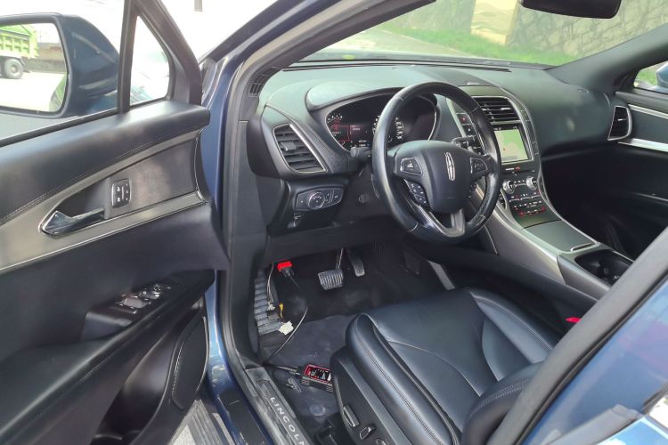 林肯MKX 2018款 2.0T 两驱尊享版中控内饰20