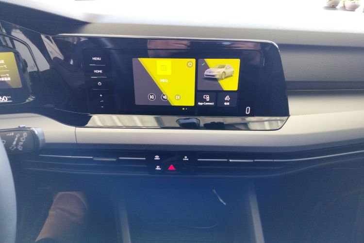 大众 高尔夫 2023款 改款 280TSI DSG Pro中控内饰16