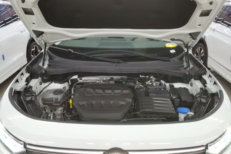 大众 2025款 探岳L 330TSI 两驱精英机舱底盘24