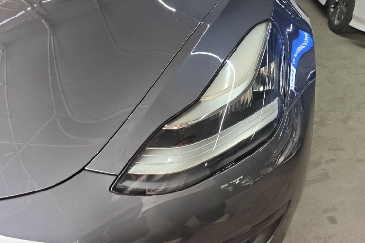 特斯拉 Model 3 2019款 标准续航后驱升级版局部细节36