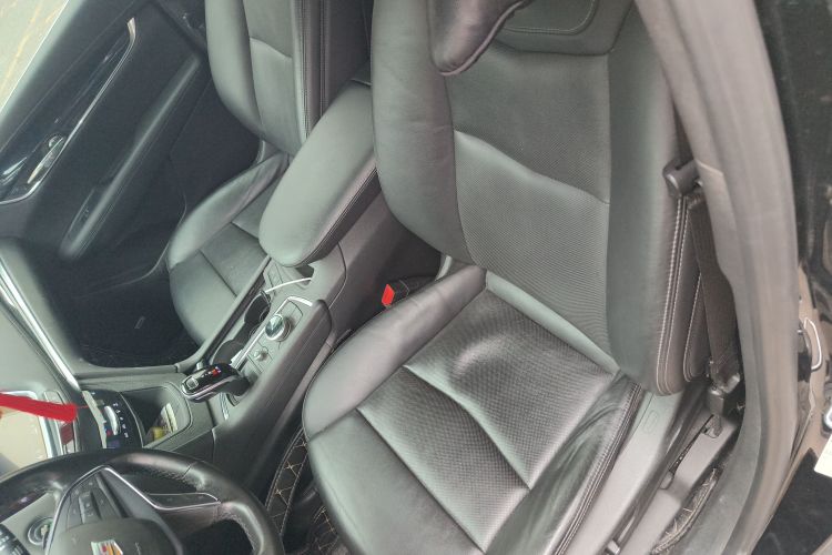 凯迪拉克XT5 2020款 28T 四驱豪华型中控内饰19