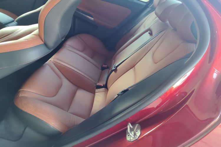 沃尔沃S60 2014款 S60L T5 智驭版中控内饰7004