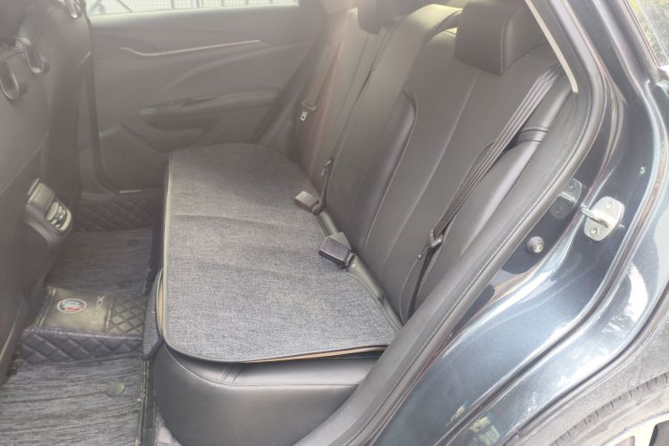 别克 英朗 2021款 改款 1.3T 自动轻混动精英型中控内饰21