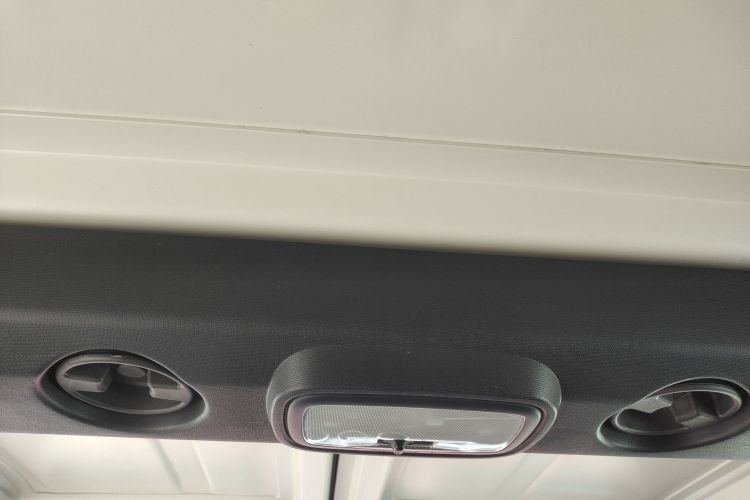 北京BJ40 2016款 40L 2.3T 自动四驱尊享版中控内饰22