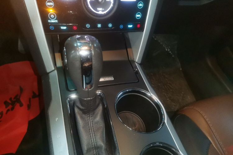 福特 探险者(进口) 2013款 3.5L 尊享型中控内饰18