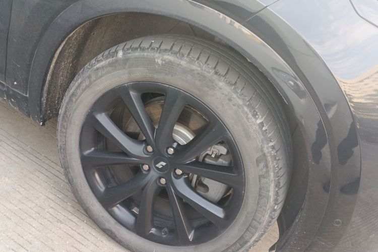 理想汽车 理想ONE 2021款 增程6座版车身外观6007