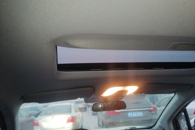 广汽传祺 传祺GS4 2015款 200T G-DCT豪华版中控内饰22