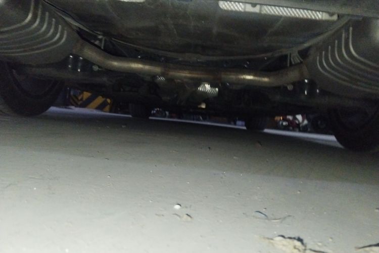 红旗H6 2023款 2.0T 致尚版局部细节9009