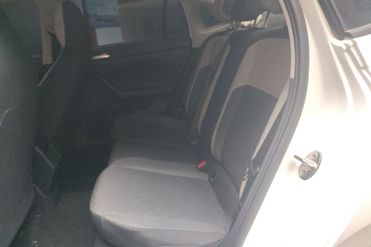 大众 朗逸 2023款 新锐 1.5L 自动出众新逸版中控内饰21