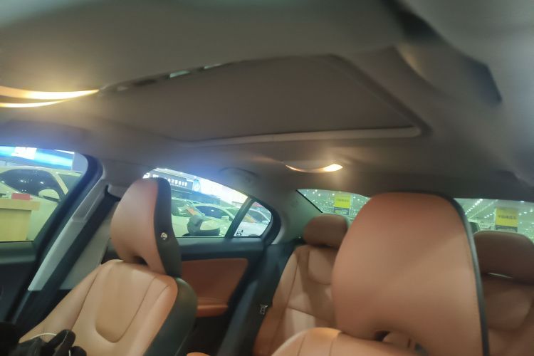 沃尔沃S60 2018款 S60L T4 智远版局部细节22
