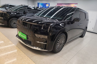 极氪009 2024款 六座行政版四驱 108kWh