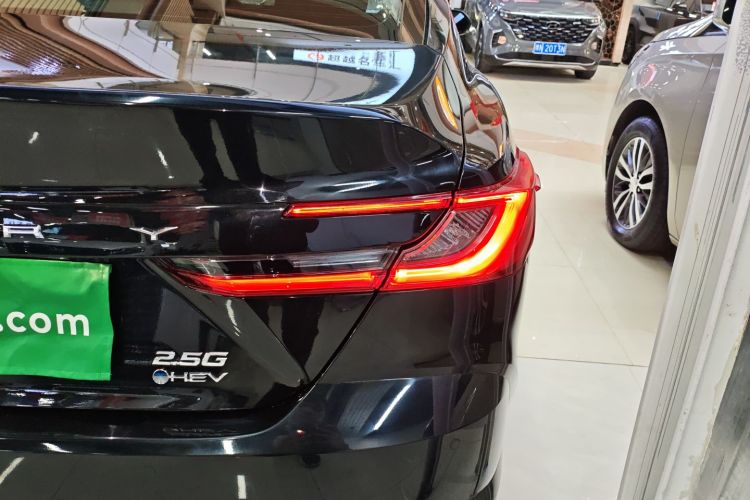 丰田 凯美瑞 2024款 双擎 2.5HG 尊贵版车身外观6006