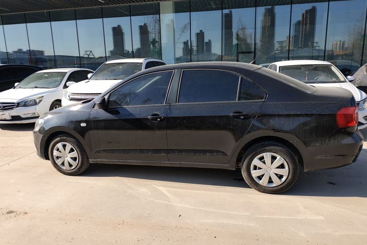 大众 捷达 2015款 1.4L 手动时尚型车身外观6003