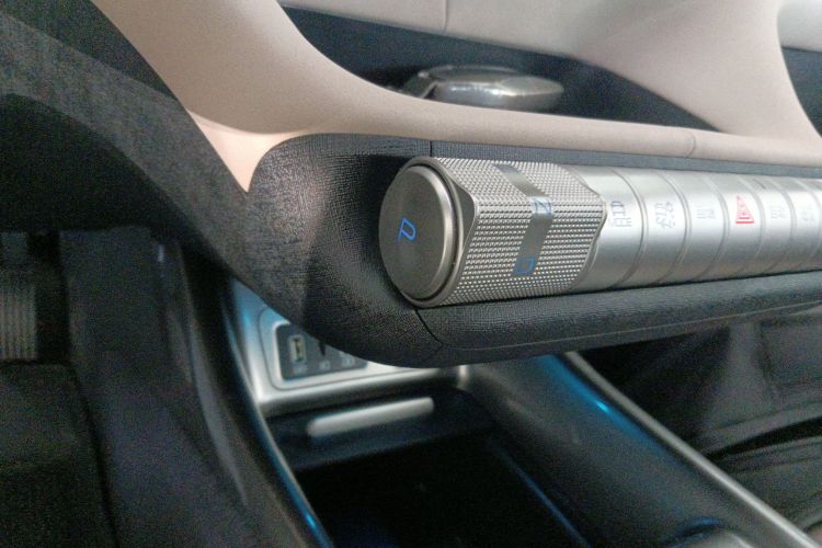 比亚迪 海豚 2023款 420km 自由版中控内饰18