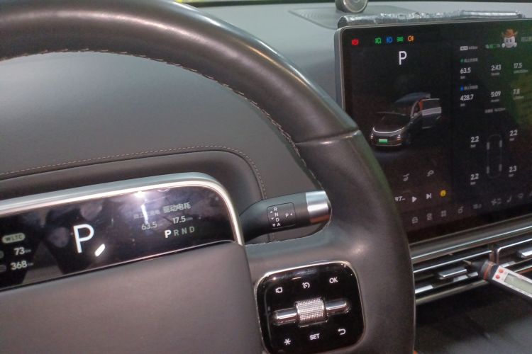 理想汽车 理想L7 2023款 Pro中控内饰18