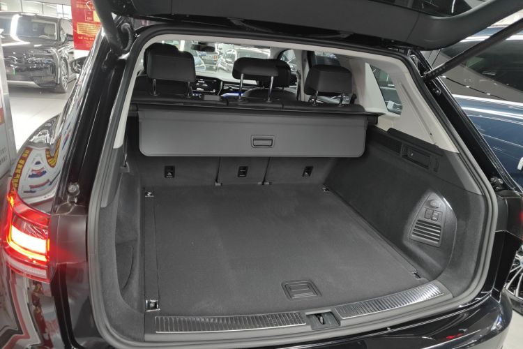 大众 途锐 2022款 2.0TSI 锐尚版局部细节23