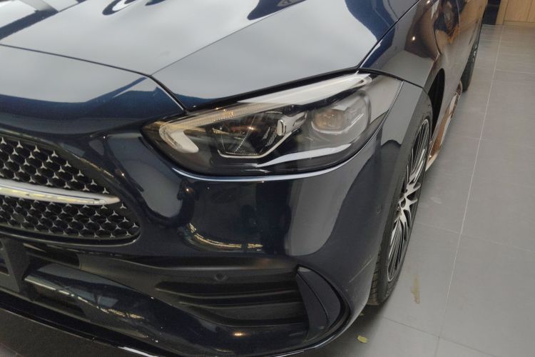 奔驰C级 2022款 改款 C 260 L 运动版局部细节36