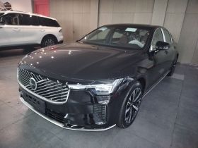 沃尔沃S90 2026款 B5 智逸豪华版