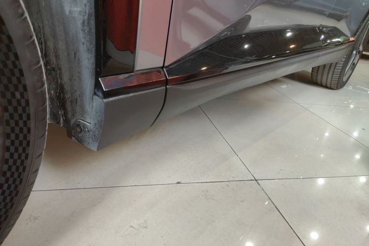 长安启源E07 2025款 纯电 四驱 90kWh Ultra高性能版局部细节9002