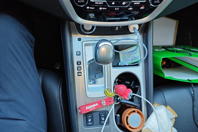 日产 楼兰 2019款 2.5L XL 两驱智联豪华版 国VI中控内饰18