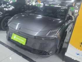 领克Z10 2024款 95kWh 766km后驱Max