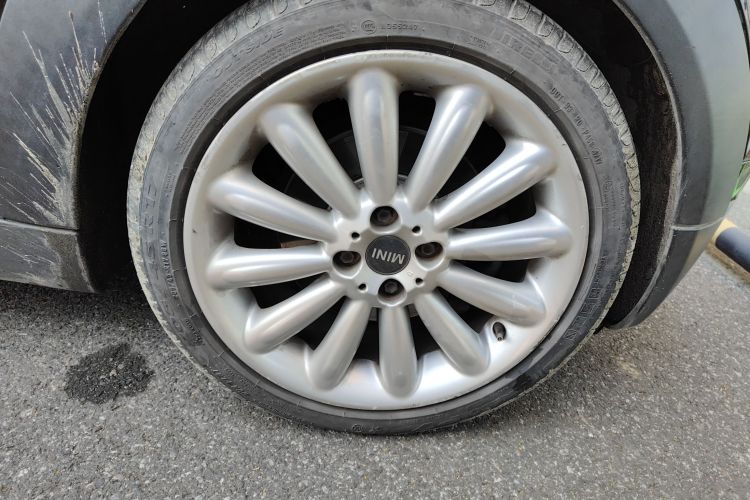 MINI 2010款 1.6L COOPER 50 Mayfair车身外观10