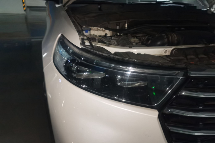 福特 探险者 2020款 EcoBoost 285 四驱风尚版 6座车身外观8