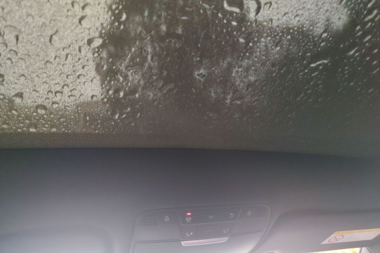 奔驰E级(进口) 2017款 E 200 4MATIC 轿跑车局部细节22