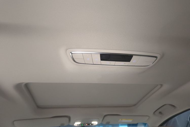 别克GL8 2020款 ES陆尊 653T 舒适型中控内饰22