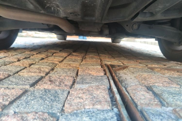 奔驰C级 2011款 C 200 CGI 时尚型局部细节9009