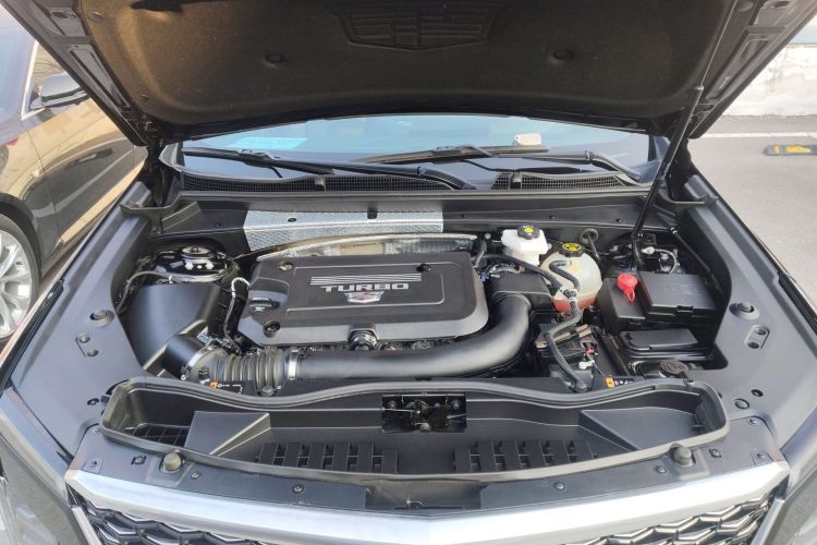 凯迪拉克XT4 2024款 28T 两驱豪华型机舱底盘24