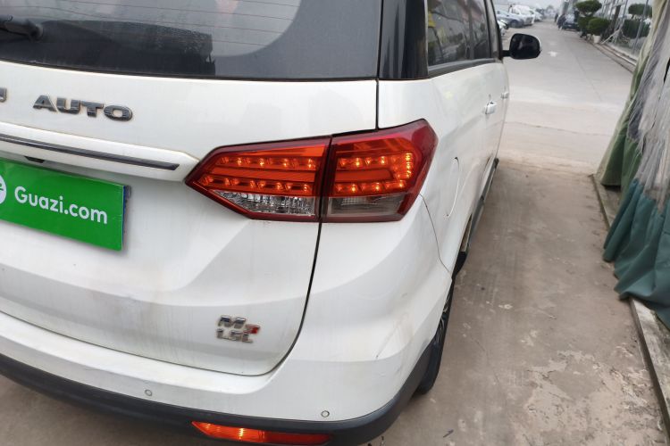 比速汽车 比速M3 2017款 1.5L 豪华型车身外观6006