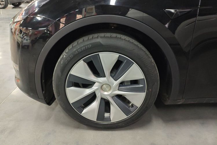 特斯拉 Model Y 2021款 标准续航后驱版车身外观6007