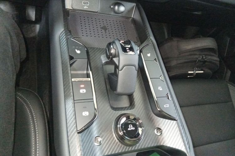 哈弗大狗 PLUS 2023款 2.0T 两驱潮野版Plus局部细节18