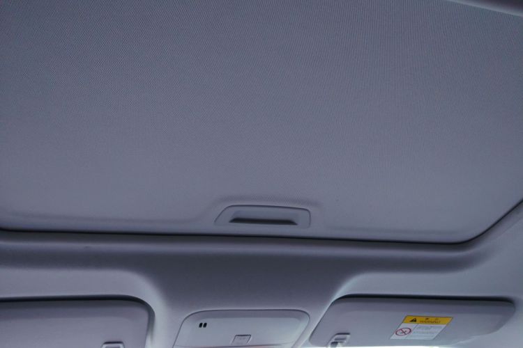 雪佛兰 科鲁泽 2023款 1.3T 轻混自动尊享版中控内饰22