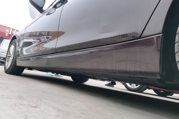 宝马3系 2017款 320Li 时尚型局部细节9002