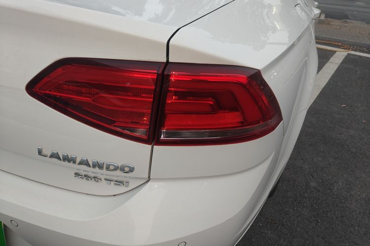 大众 凌渡 2018款 280TSI DSG舒适版车身外观9