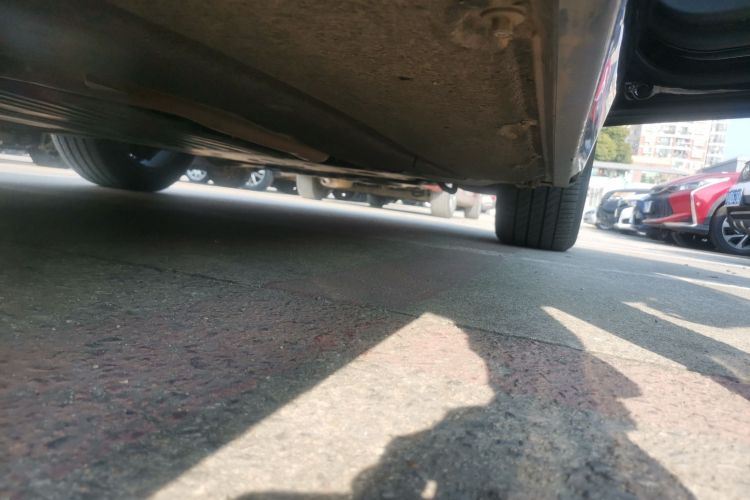 宝马5系 2021款 改款 530Li 领先型 豪华套装局部细节9001