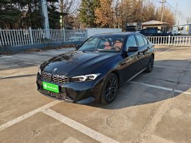 宝马3系 2024款 325i M运动曜夜套装