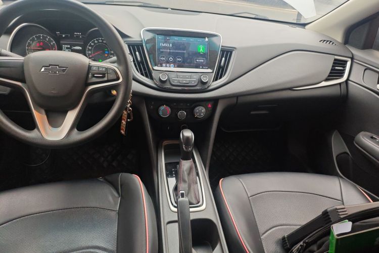 雪佛兰 科鲁泽 2019款 Redline 320T 双离合欢快版 国VI局部细节18