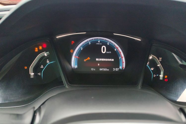 本田 思域 2019款 180TURBO CVT尚动版 国VI中控内饰14